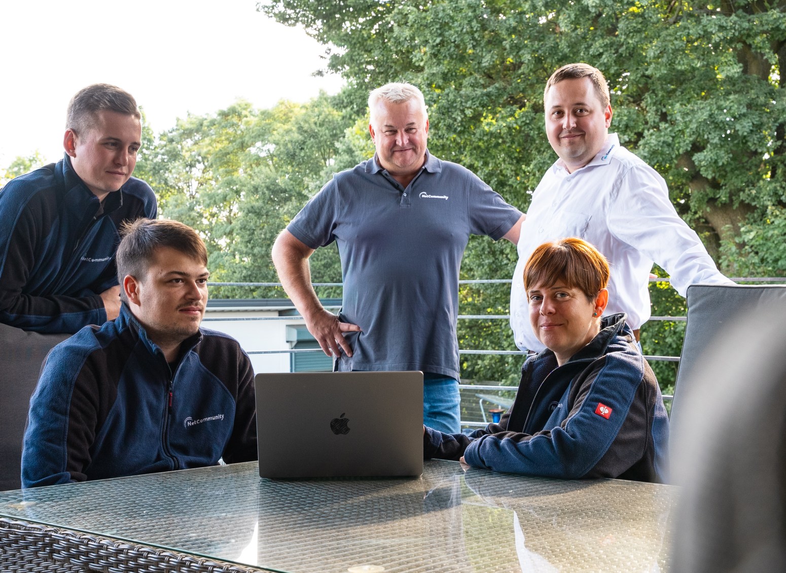 Netzwerk- und Servertechnik